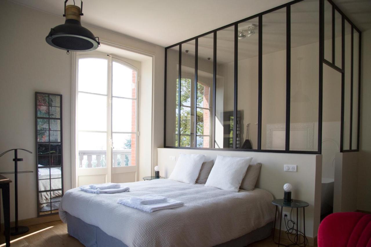 Le Domaine De Dony Villa Balbins Luaran gambar